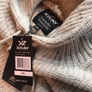 Men’s pullover hooded sweater